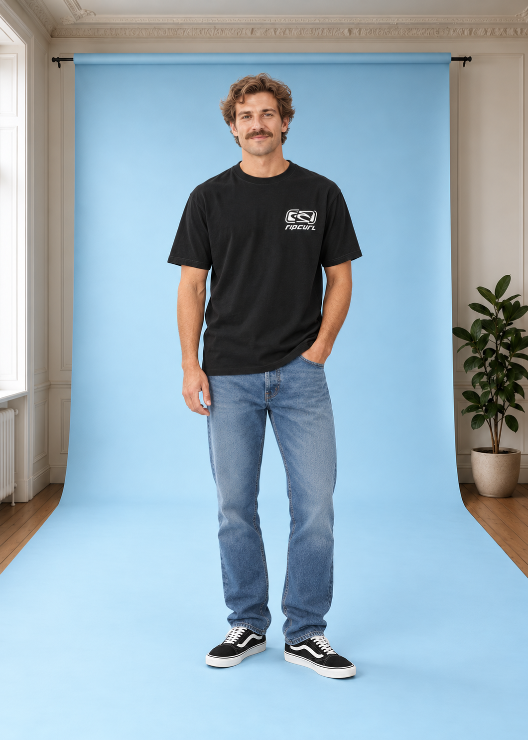 T-Shirt Loose-Fit Archive Ripped Black