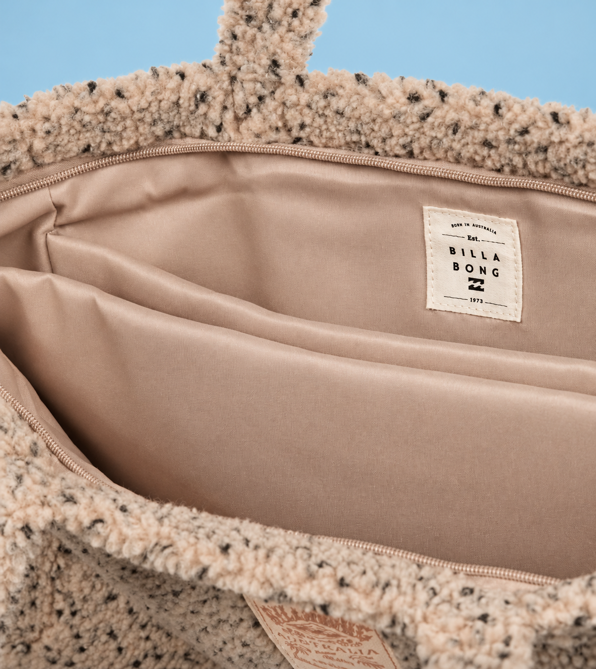 Umhängetasche Dreamaway Tote Sherpa Cobblestone
