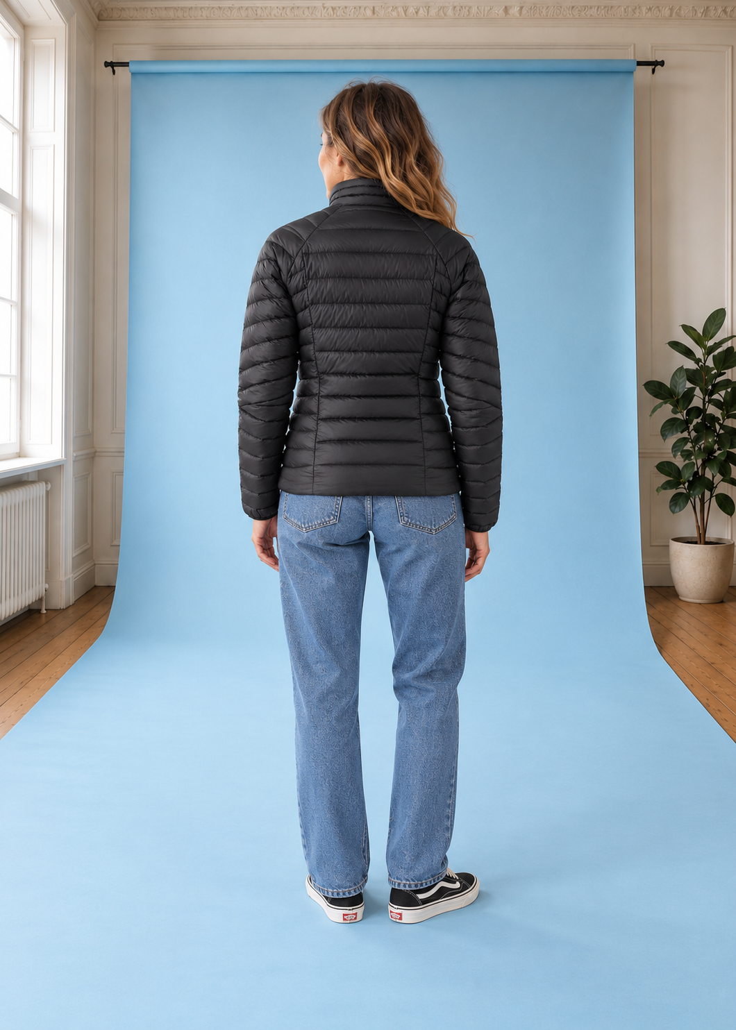 Jacke Women's Down Sweater Black