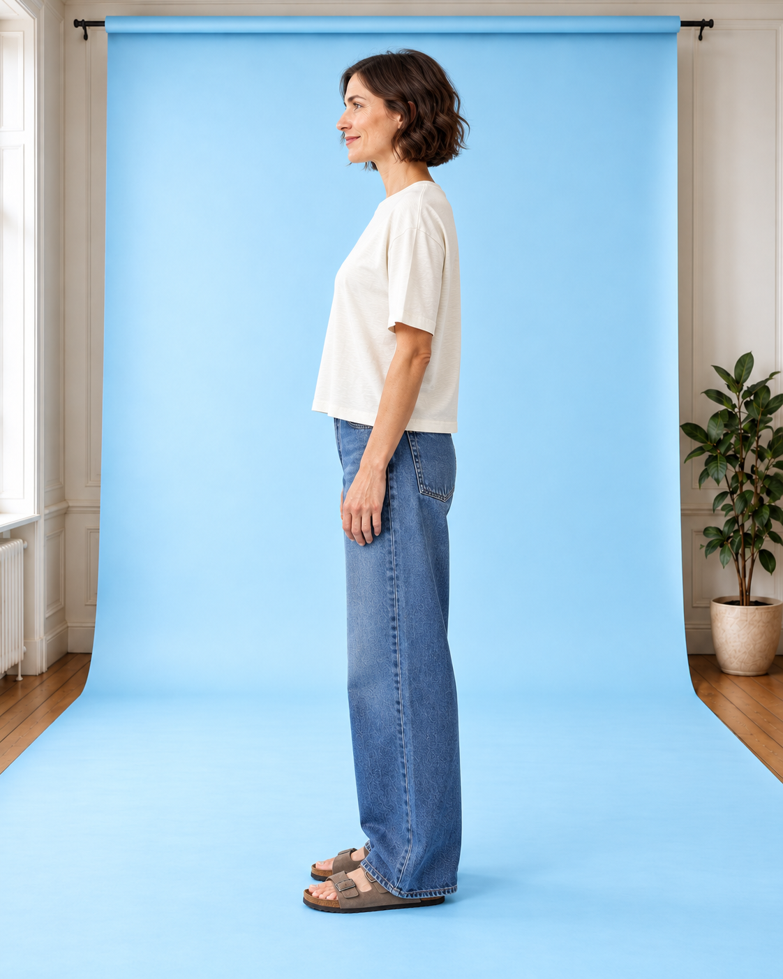 WOMENS BOXY TEE White